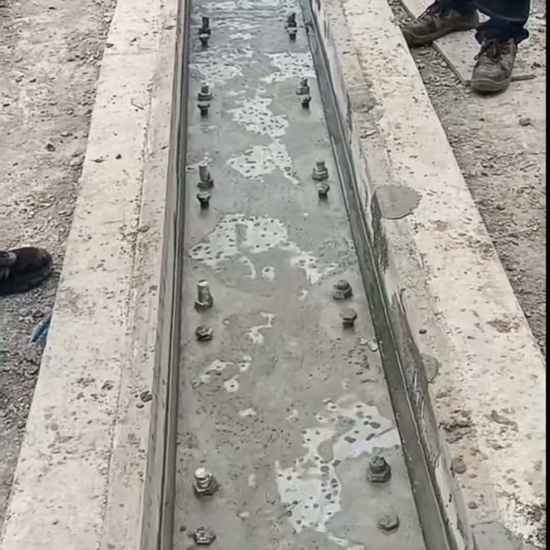 巨鹿环氧树脂轨道胶泥是什么？用在哪里？